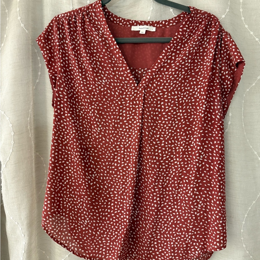 Fun 2 Fun Burgundy and White Patterned Blouse
